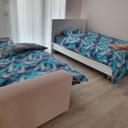 Luxurious Double Bedroom Suite Tirana Exteriör bild