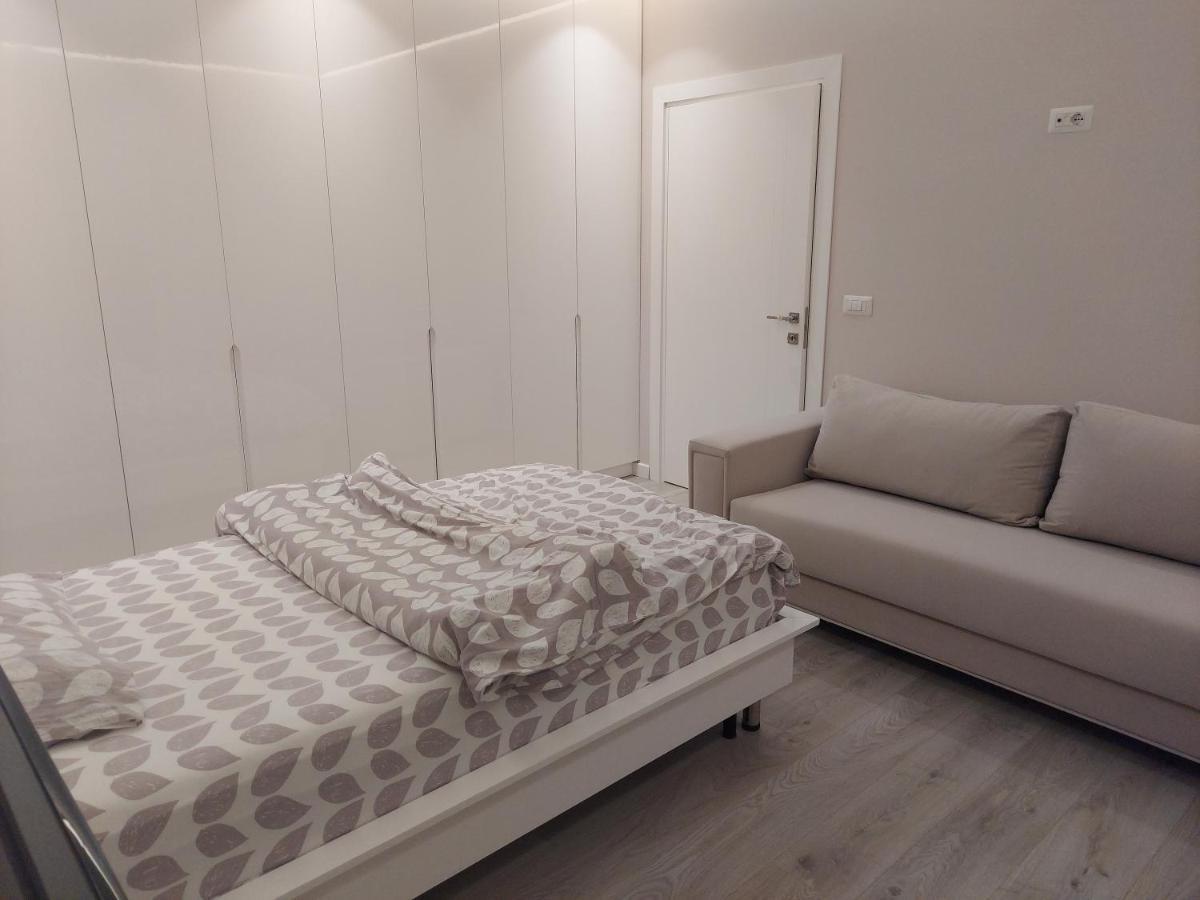 Luxurious Double Bedroom Suite Tirana Exteriör bild