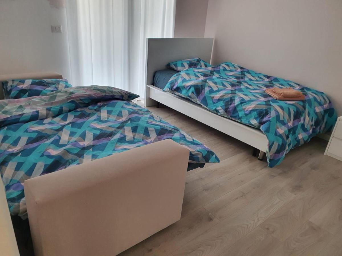 Luxurious Double Bedroom Suite Tirana Exteriör bild